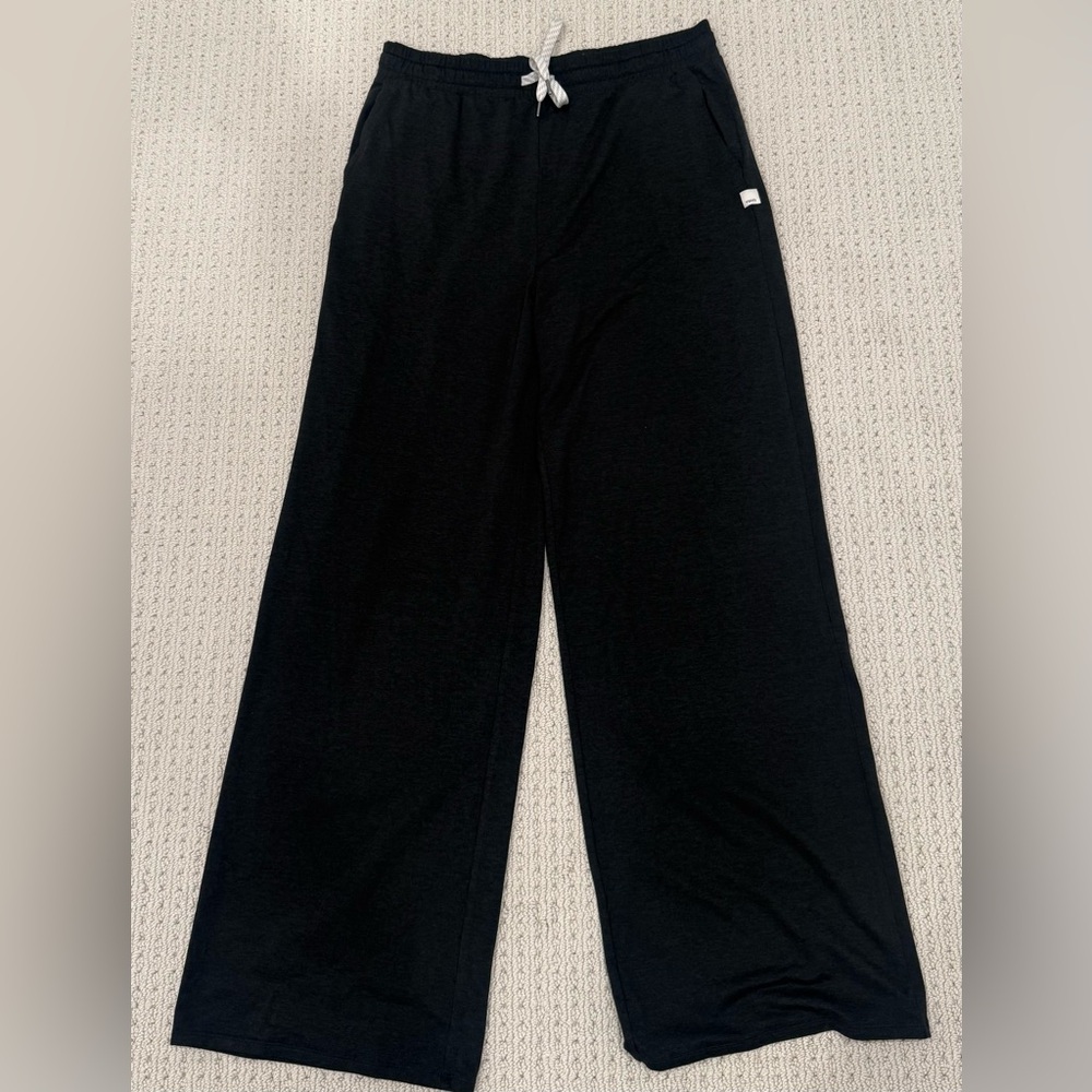 VUORI Halo Essential Wideleg Pant